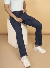 Straight denim for mens